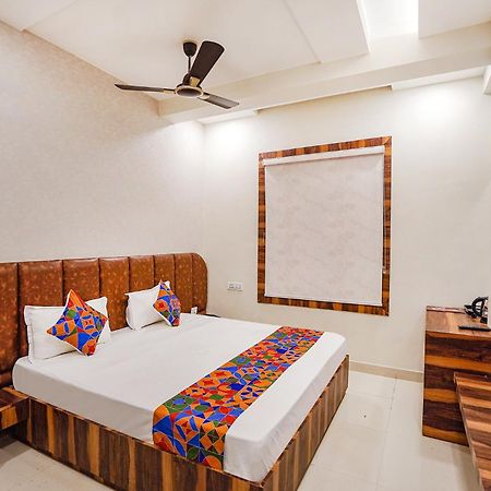 Fabhotel Ts Inn Faithfulganj Exterior foto
